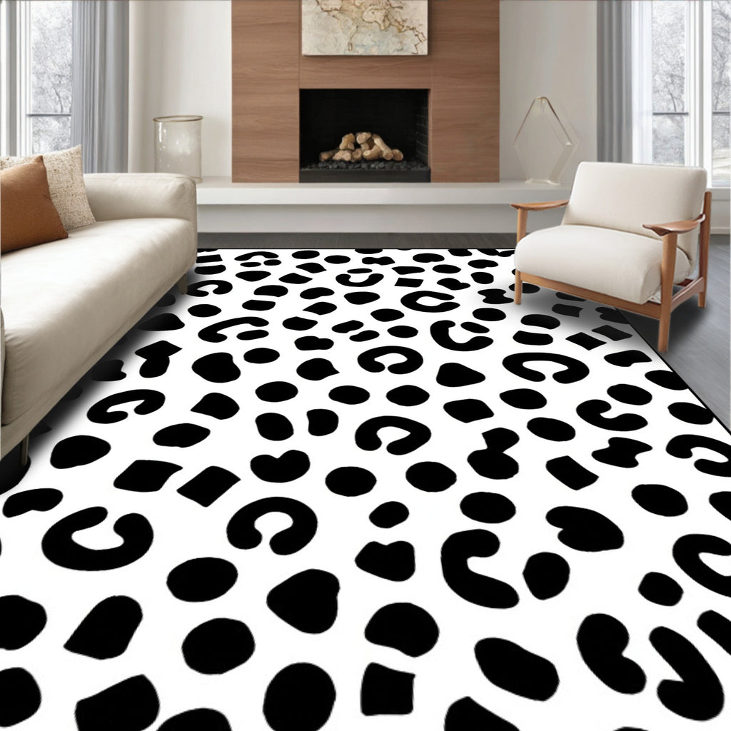 Monochrome Leopard Spot Pattern Rug